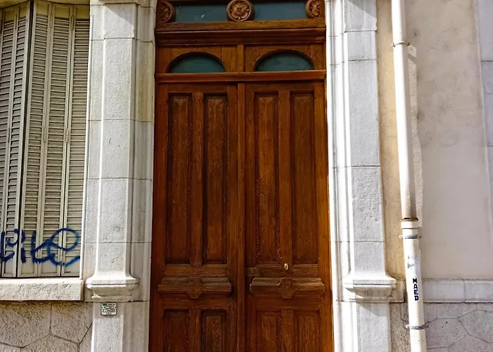 101 - Renove Avec 1 Spacieuse - Tram Et Clinique Mutualiste A 1 Min